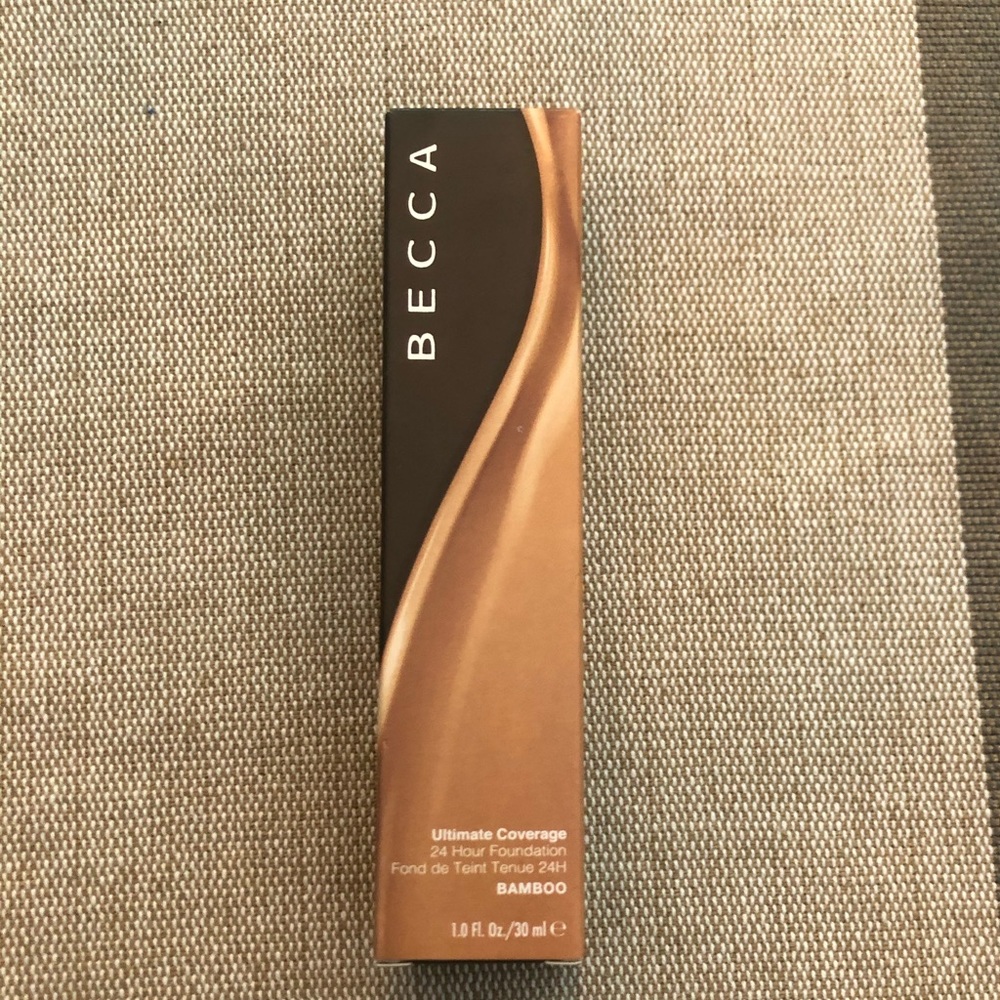 Becca Ultimate Coverage Foundation in Bamboo